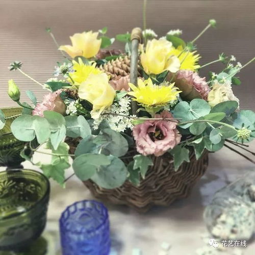 当情人节邂逅春节 巧思纸艺花礼，传递双倍心意